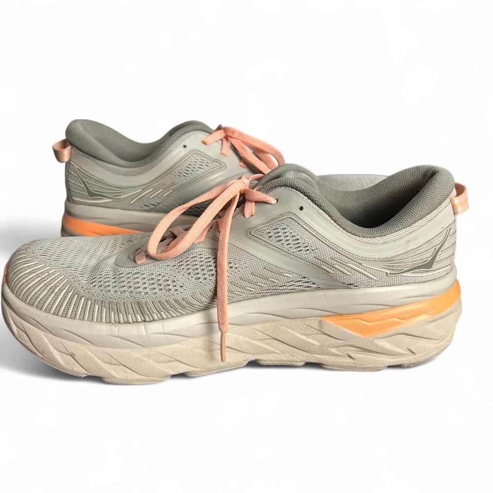 Hoka One One - Women's Bondi 7 Running Shoes‎ Gray Peach - Sz. 10